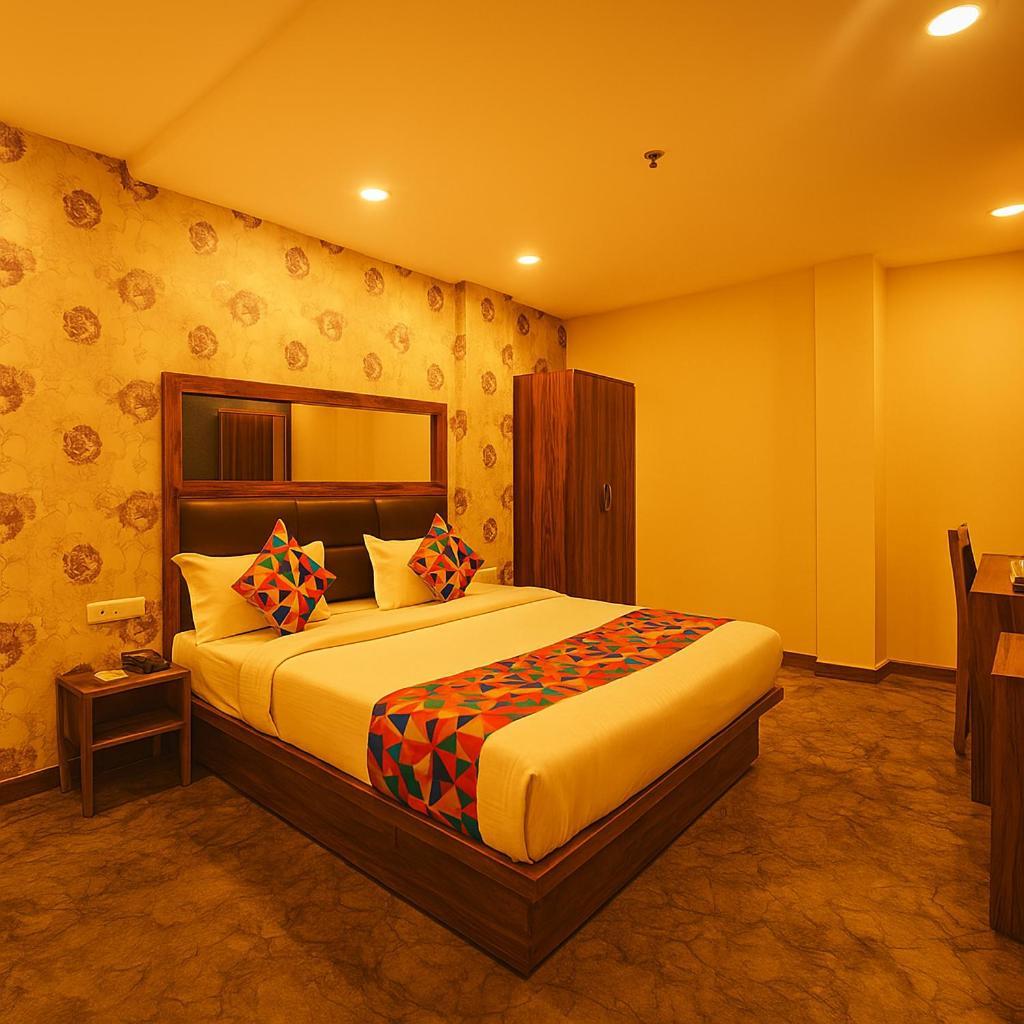 Fabhotel Mona Continental - Nr Laxmi Nagar It Hub Нью-Делі Екстер'єр фото